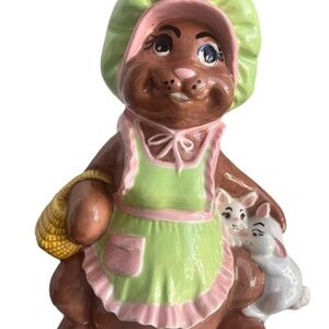 Vintage Byron Mold Ceramic Mama Bunny Easter spring Figurine